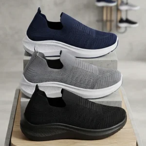Men's Slip-On Breathable Knit Shoes
